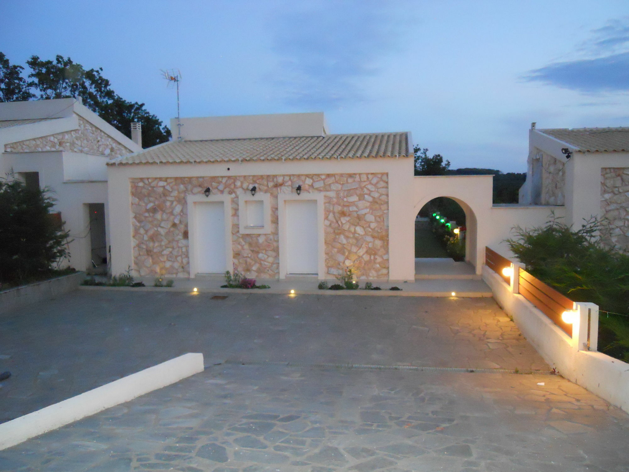 Villa Poulades Gouvia Luaran gambar